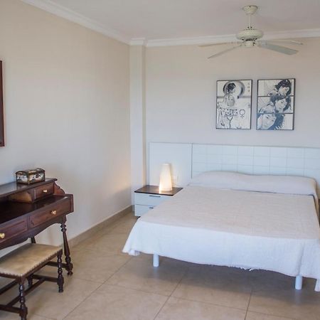 Hamilton Court Apart otel Santo Tomás Dış mekan fotoğraf