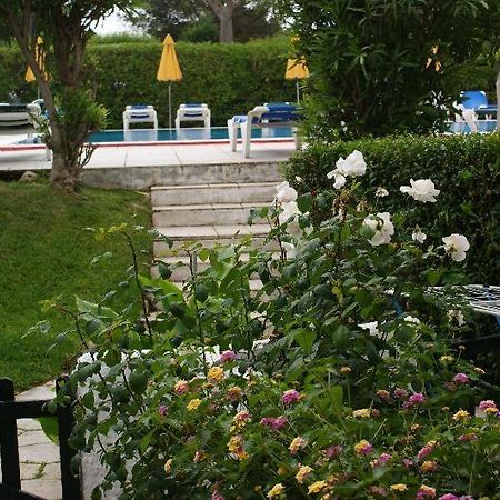 Hamilton Court Apart otel Santo Tomás Dış mekan fotoğraf